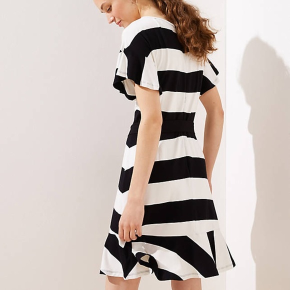 NWT LOFT petite striped tie waist flounce dress - Picture 2 of 5